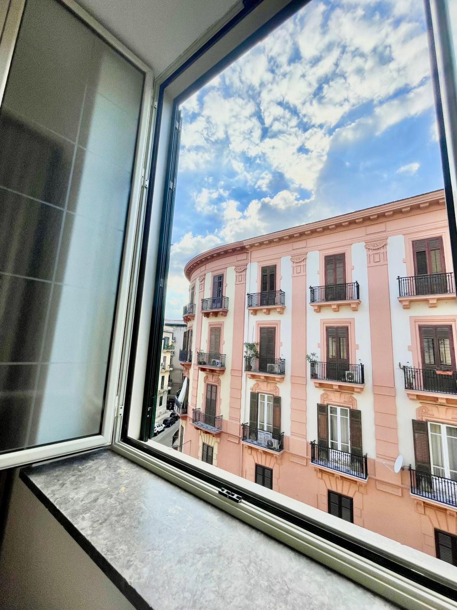 Lb Silviocentro Apartment Palermo Luaran gambar